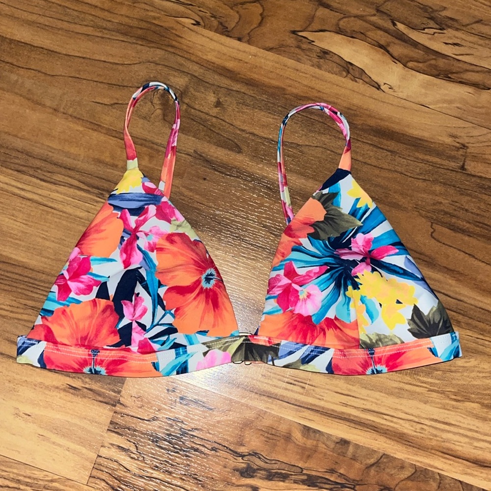 Hollister Swim Top